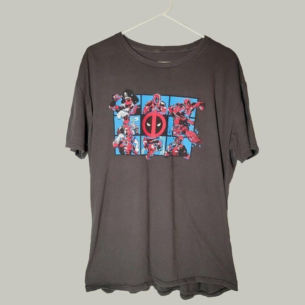 Marvel Mens Deadpool TShirt